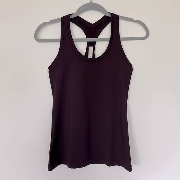 🏃‍♀️Lululemon Racerback sz 6 deep purple/ burgundy - Picture 1 of 4